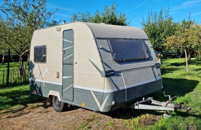 Karavan / obytný přívěs / Renovovaný / Brzděný
