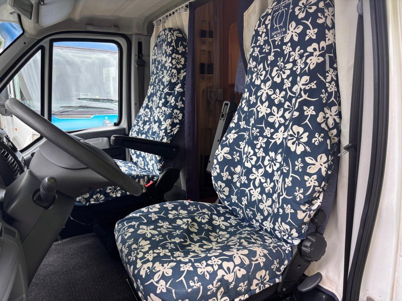 OBYTNÉ AUTO DETHLEFFS - KLIMATIZACE KABINY, 77 000KM