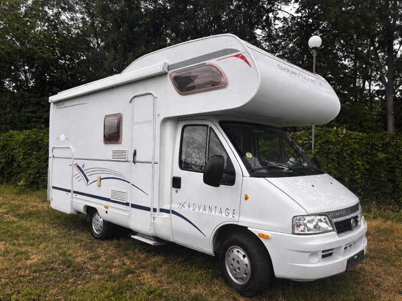 OBYTNÉ AUTO DETHLEFFS - KLIMATIZACE KABINY, 77 000KM