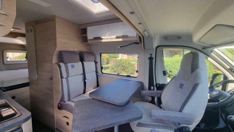 Knaus BoxStar 600 Street 60Years pouze 18tis km Neni Dph