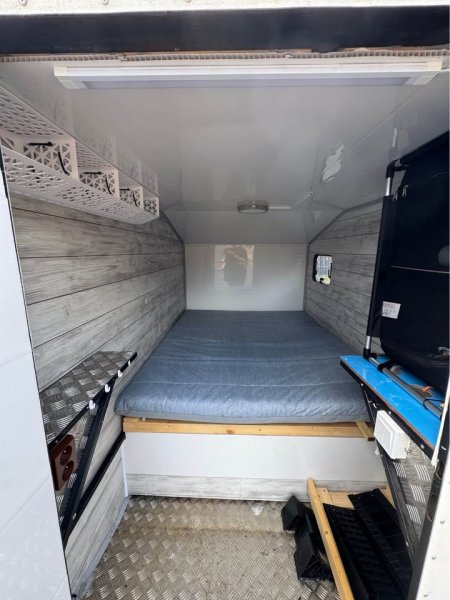 Minikaravan domácí výroby