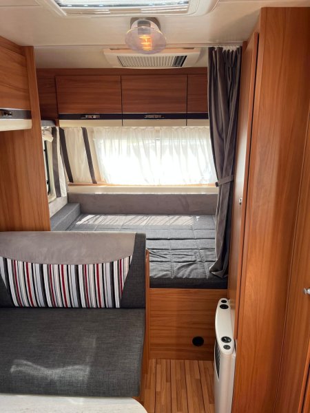 Karavan Weinsberg 420