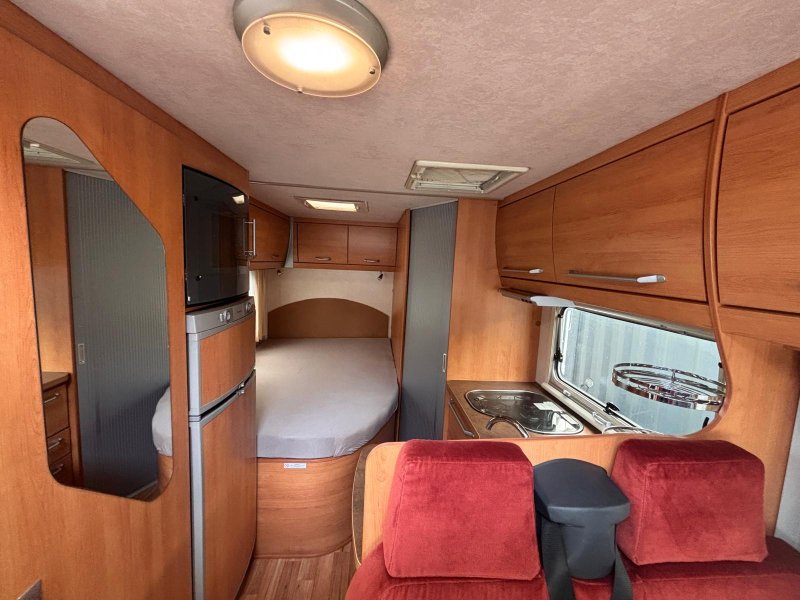 OBYTNÉ AUTO CHAUSSON ALTEO ZIMNÍ VERZE - pouze 35 000km 