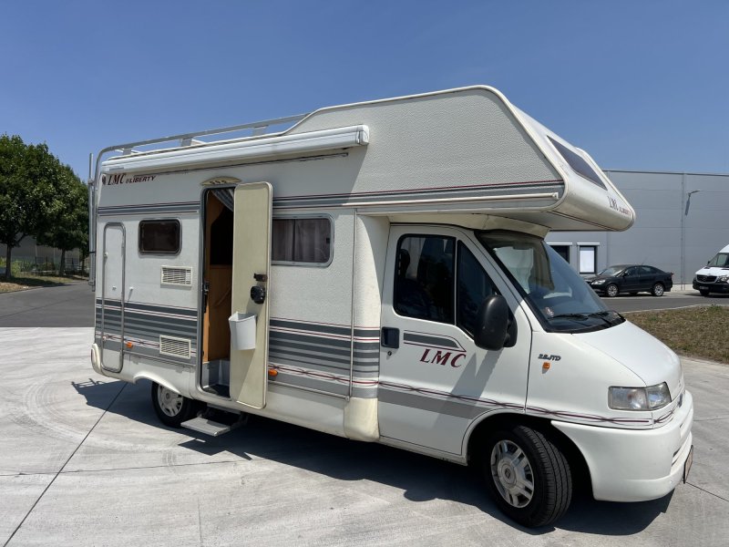 Obytné auto Fiat LMC Liberty 2.8 JTD- 6míst 