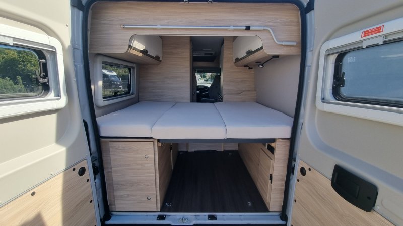 Knaus BoxStar 600 Street 60Years pouze 18tis km Neni Dph