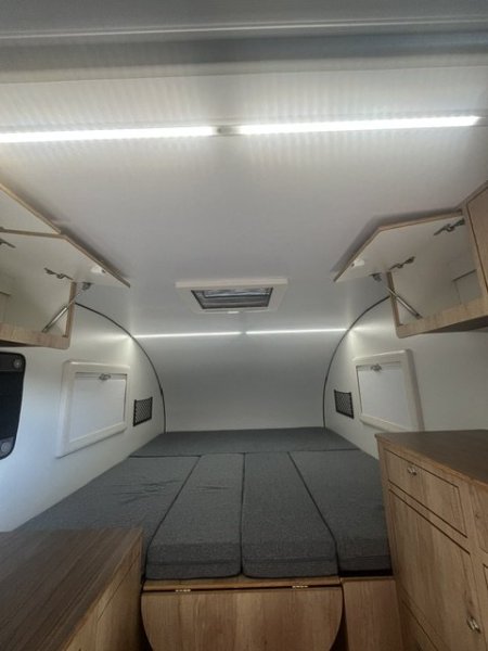 Lehký minikaravan Carox Mini K Family