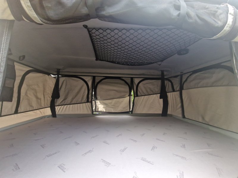 James Baroud Evasion XXL Roof Tent
