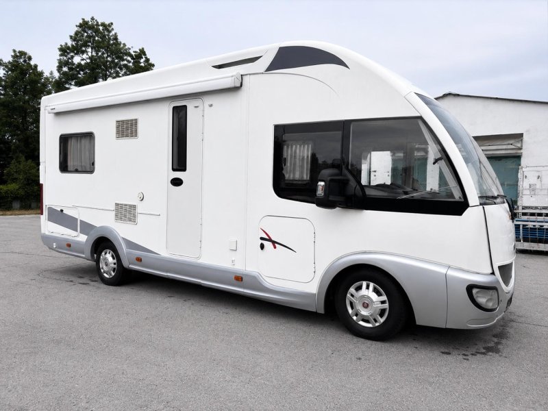 OBYTNÉ AUTO CHAUSSON ALTEO ZIMNÍ VERZE - pouze 35 000km 