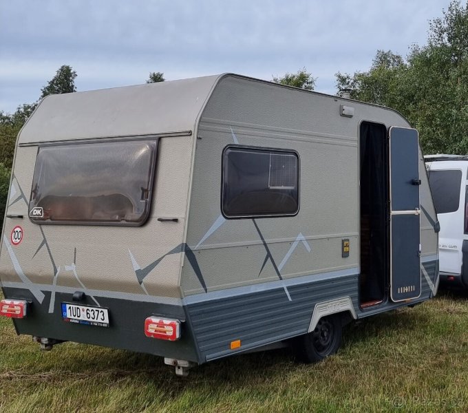 Karavan / obytný přívěs / Renovovaný / Brzděný