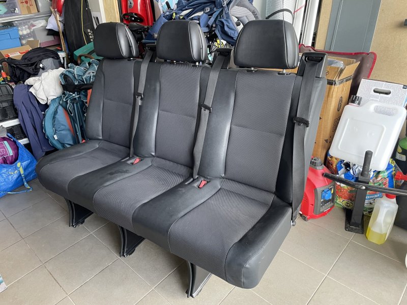 Lavice do Mercedes Sprinter