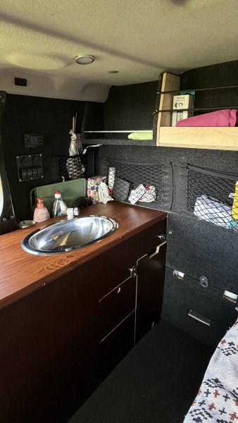 🚐 Renault Trafic II LONG – obytná vestavba pro 2 osoby