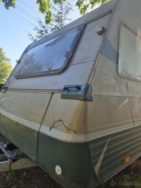 Karavan / obytný přívěs / Renovovaný / Brzděný
