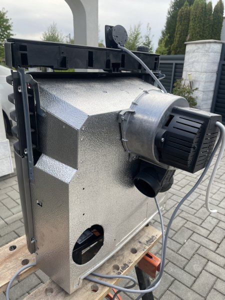 NOVÉ nepoužité topení Truma S 3004 + komplet příslušenství (rozfuk, kryt, odkouření)
