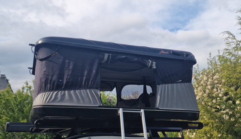 James Baroud Evasion XXL Roof Tent