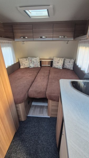 Prodám karavan WEINSBERG  KWE/4