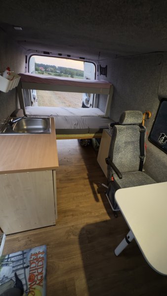 Ford transit Mk7 L2H2 rok 2007-  81kw