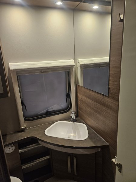Karavan Knaus sport 400 KL Silver selection 