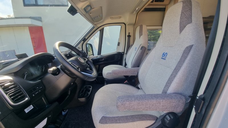 Knaus BoxStar 600 Street 60Years pouze 18tis km Neni Dph