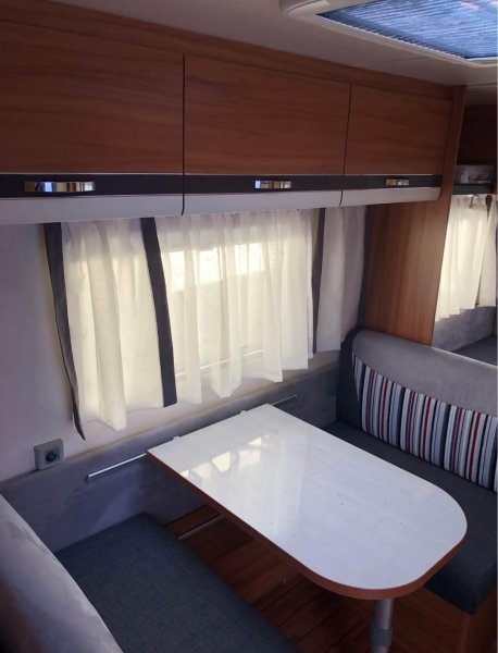 Karavan Weinsberg 420