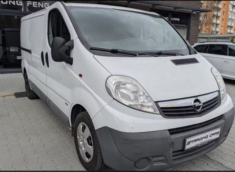 Opel Vivaro 2,0 CDTI LONG SPACÍ PŘESTAVBA