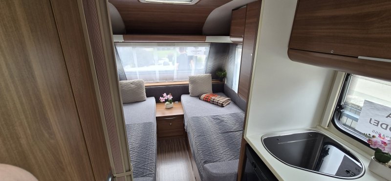 Adria Adora Supreme 472 LU | ALDE | mover | SUCHÝ karavan