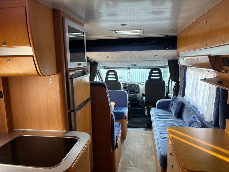 MOBILVETTA ORSA BLUE-LINE - KRÁSNÉ KVALITNÍ KOMPAKTNÍ AUTO