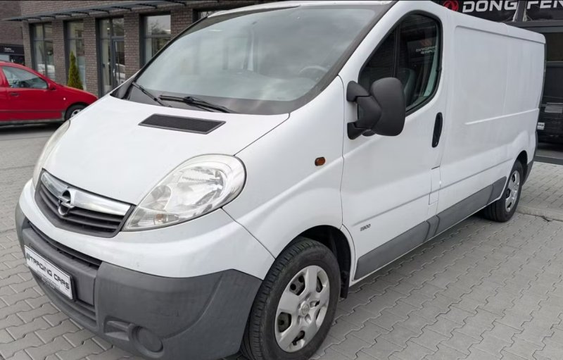 Opel Vivaro 2,0 CDTI LONG SPACÍ PŘESTAVBA