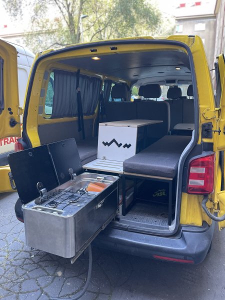 VW Transporter T6 LONG 2.0 TDI 110 kW – CAMPER / 9 míst / TOPENÍ