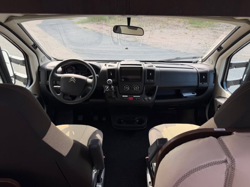 Xzent X-F270 autorádio s navi, couvací kamera, Weblink 