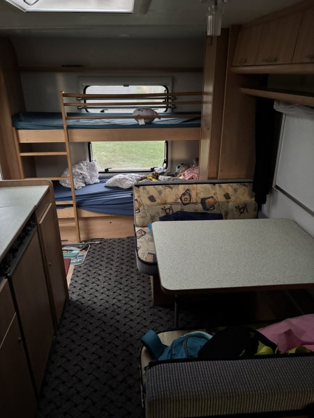 Bürstner Ventana 540 TK palandy
