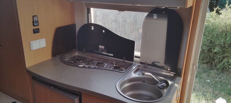 Knaus Südwind 550 FSK - 3 palandy, mover, solár, předstan