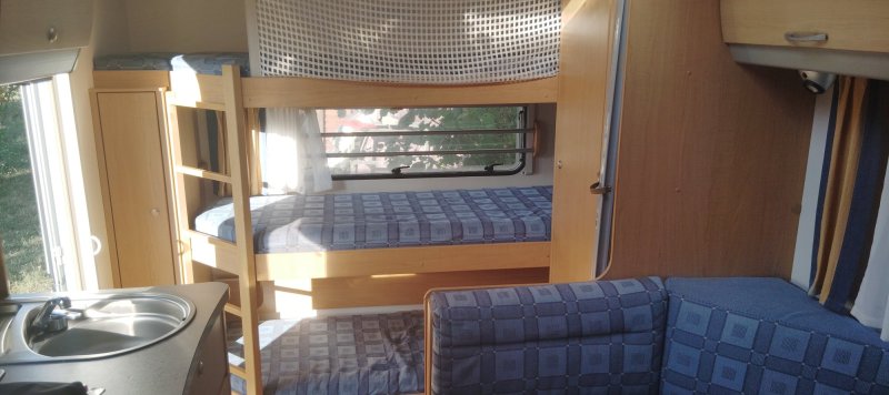Knaus Südwind 550 FSK - 3 palandy, mover, solár, předstan