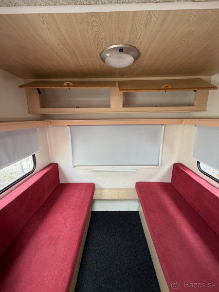 Obytný príves, karavan Sterckeman