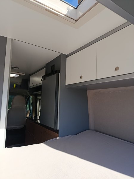 Knaus boxtar 74 tis. Km