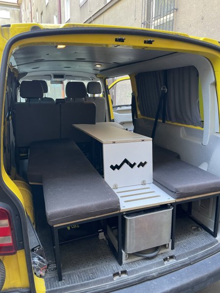 VW Transporter T6 LONG 2.0 TDI 110 kW – CAMPER / 9 míst / TOPENÍ