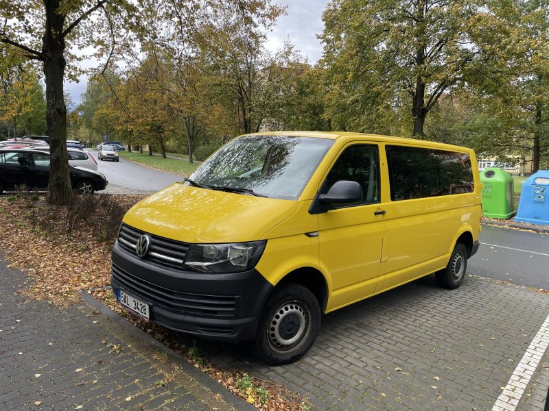 VW Transporter T6 LONG 2.0 TDI 110 kW – CAMPER / 9 míst / TOPENÍ
