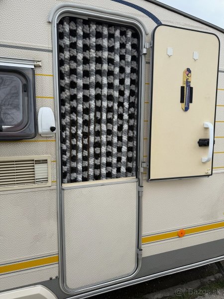 Obytný príves, karavan Sterckeman
