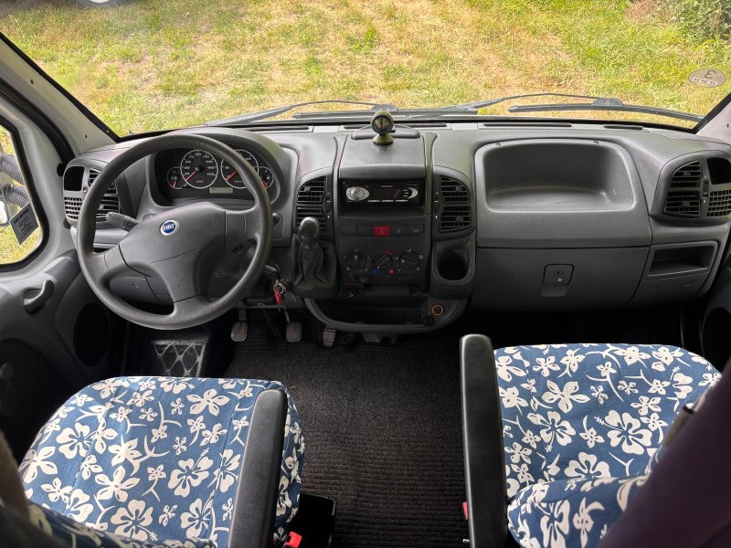 OBYTNÉ AUTO DETHLEFFS - KLIMATIZACE KABINY, 77 000KM