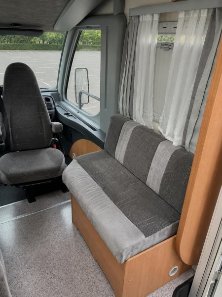 KNAUS SUN LINER   - ZIMNÍ VERZE , JEDEN MAJITEL, TOP STAV