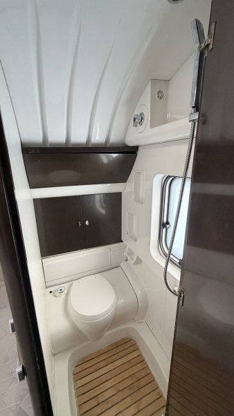 Hobby 650 UKFE Premium – Luxusní rodinný obytný palác pro 6 osob