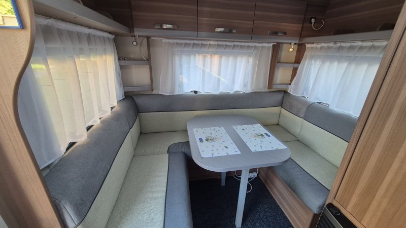Prodám karavan WEINSBERG  KWE/4