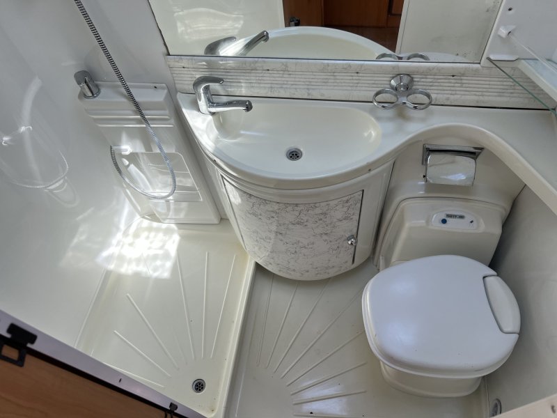 Obytné auto Fiat LMC Liberty 2.8 JTD- 6míst 