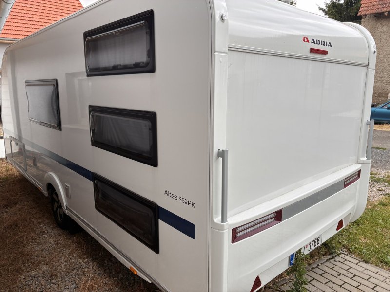 Prodám karavan Adria Altea 552 pk3 ZÁRUKA