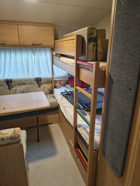 Knaus Sudwind 550