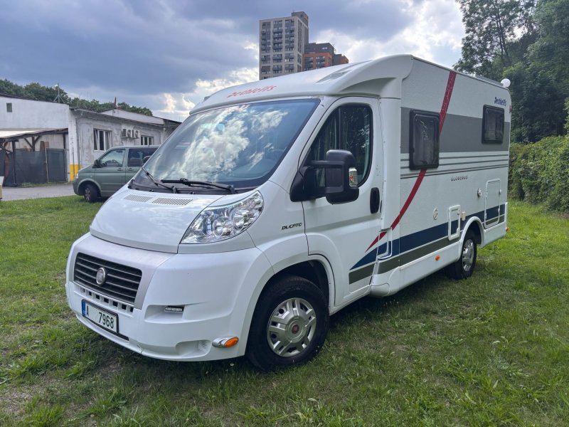 POLOINTEGROVANÝ OBYTNÝ AUTOMOBIL DETHLEFFS GLOBETROTTER T1 