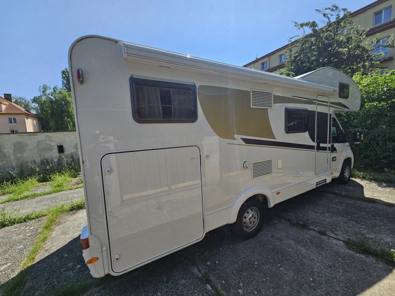 Prodám Carado A464, rv. 2017, 185tkm, ČR