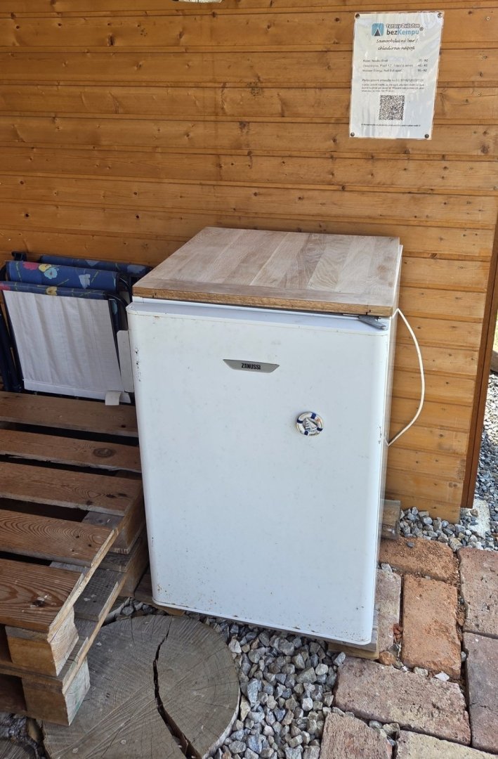 Refrigerator in operation