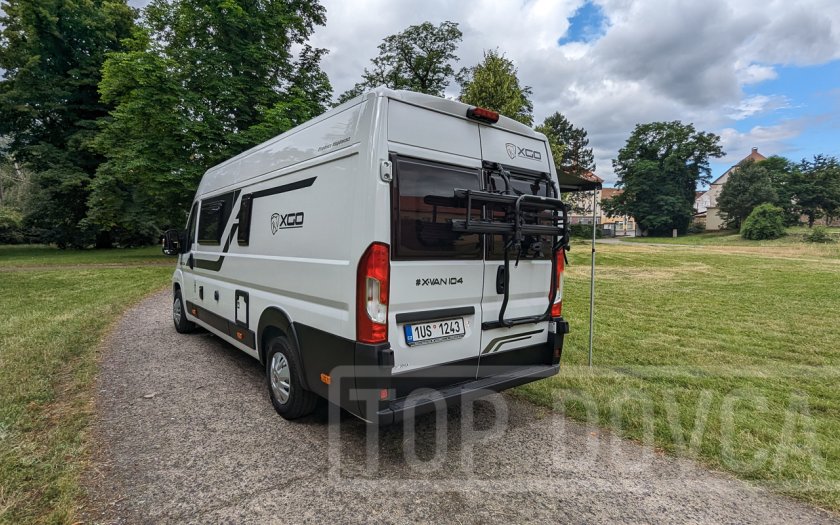 Obytná dodávka vestavba Fiat Ducato XGO XVAN 104 model 2024 . Exteriér. Půjčovna a prodej obytných vozů Ústí nad Labem a Praha.