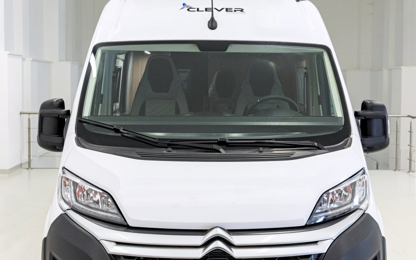 Clever Vans Celebration se zvedací střechou