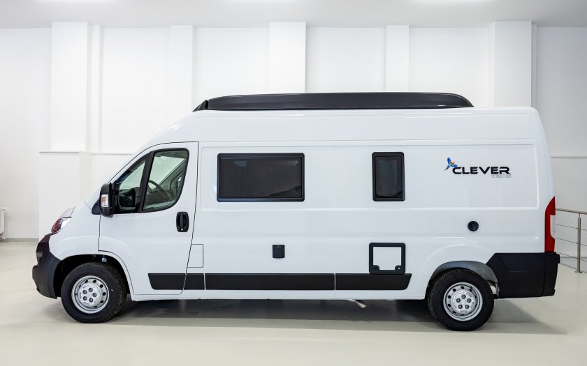 Clever Vans Celebration se zvedací střechou